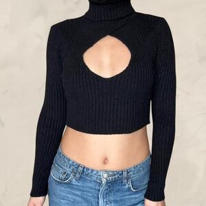 Superdown revolve black keyhole sweater turtleneck size small